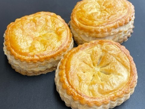 メニュー - 登戸駅のメロンパン専門店はプリメーロ 遊園北口店